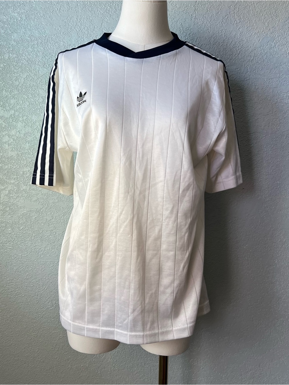 Vintage 90s Adidas Trefoil Soccer Jersey #37 White Navy Size Small